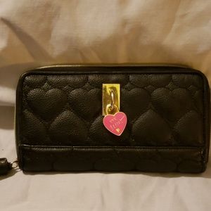 Black wallet